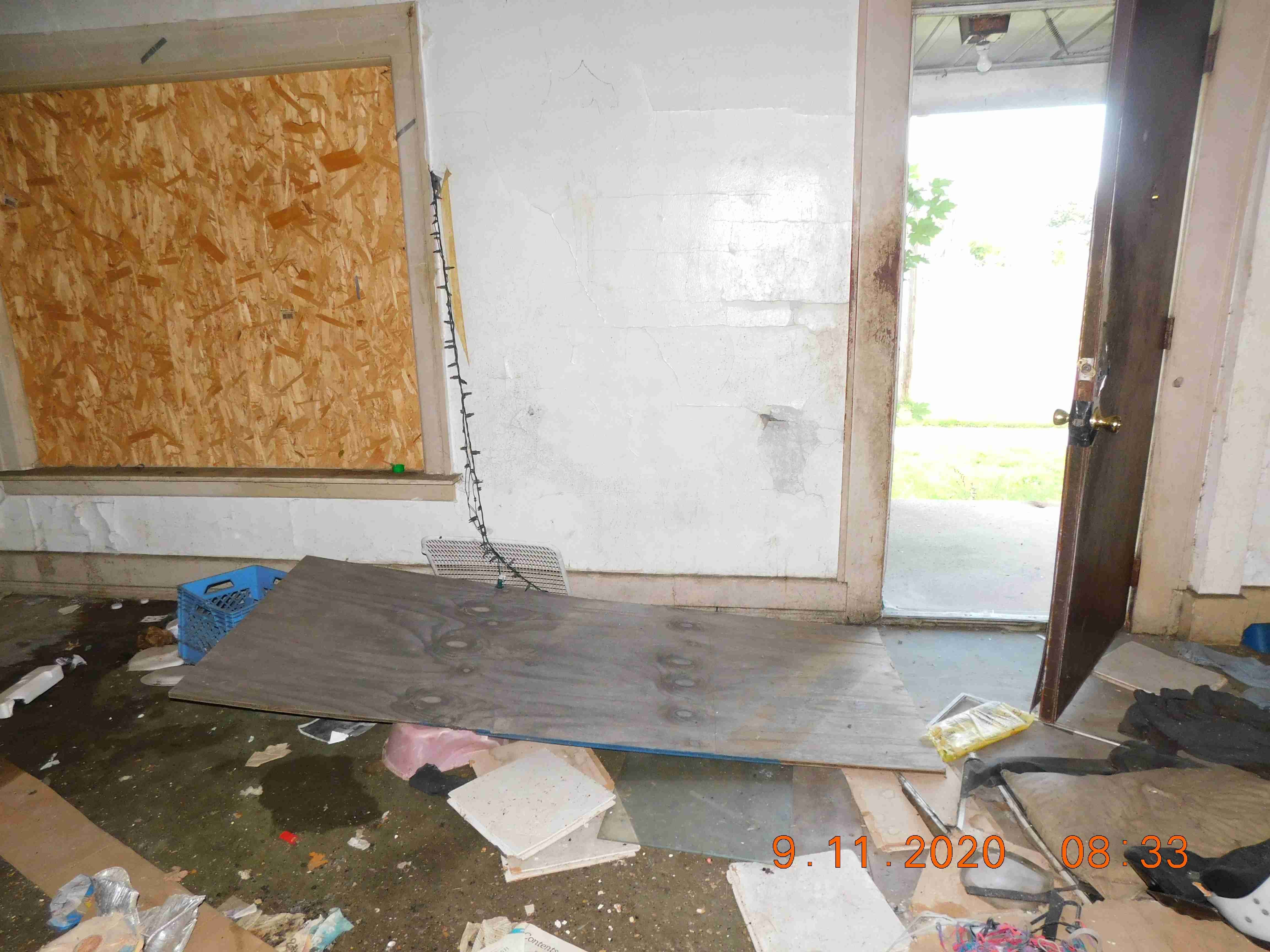 2241 Fullerton (17).jpg